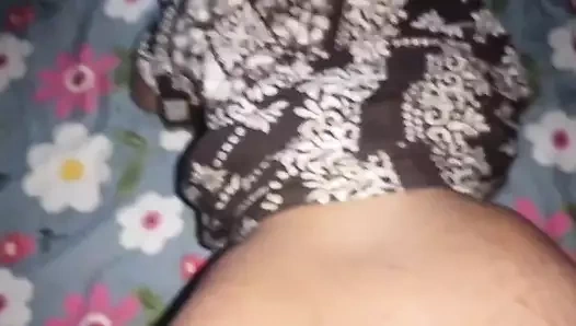 Desi mallarını tek başıma kaçırdım.