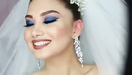 Güzel kadınlar boşalmak yüz