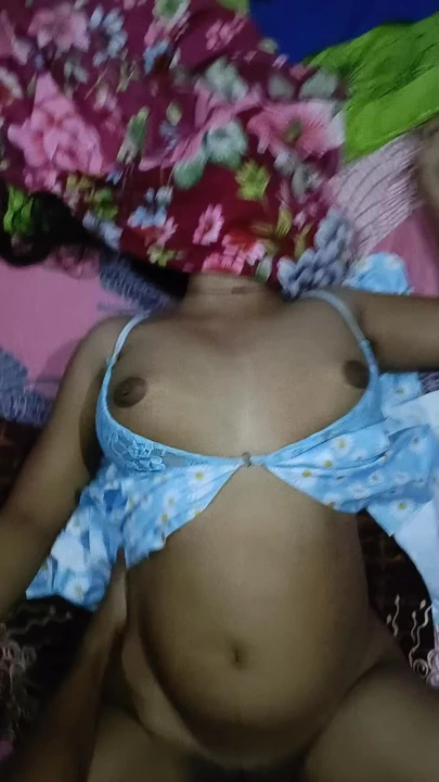 Güzel büyük zıplayan göğüsler desi yenge