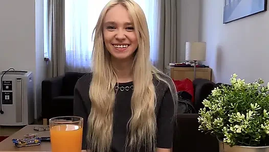 Seksi öğrencinin paraya ihtiyacı var- röportaj