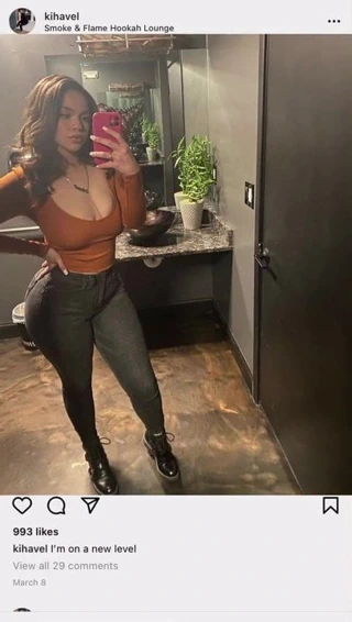 Kalın büyük memeler ig thot