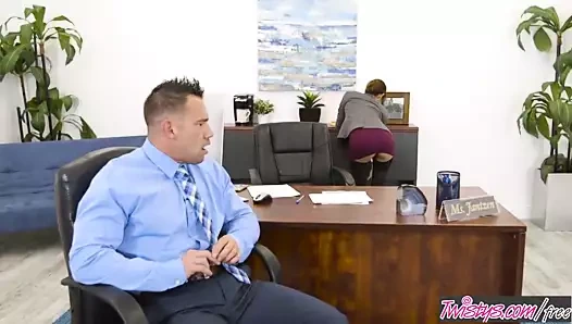 Twistys - önemsiz erkek - yeşim jantzen