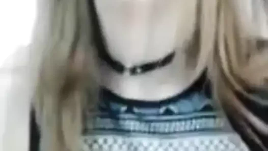 Sigara içme femdom işkence korkak oturum