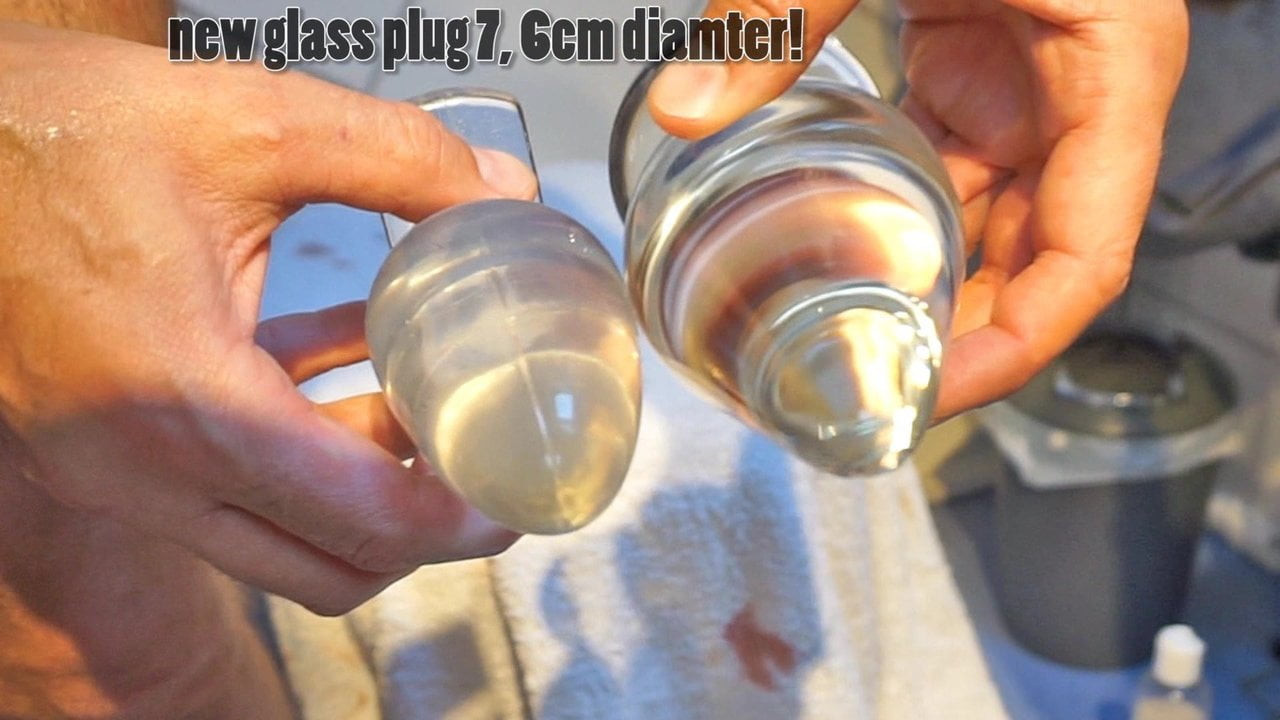 7,6 cm çapında glas anal plug göt deliğime giriyor