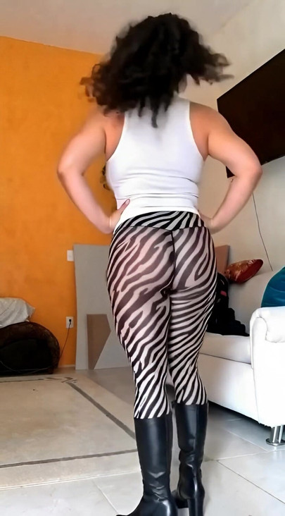 Monica'nın 1. Kısa