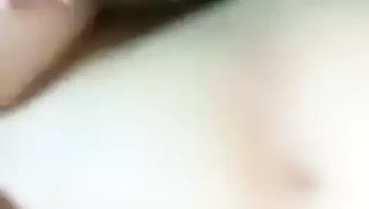 Erkek arkadaşı için çıplak selfie