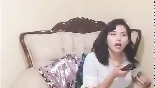 Un Masaje En Sus Pies Pedia Mony Cast Y Se Termina Masturbando