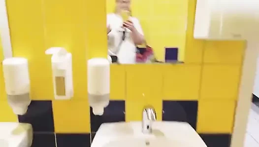 Mall Toilet Pissing