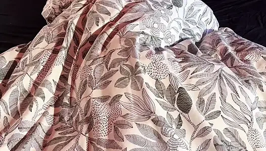 Günaydın mastürbasyonu - uyandıktan hemen sonra patlayıcı orgazm