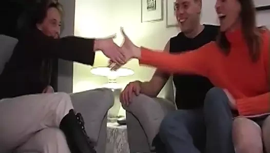 Married pussies who love hard cock #5- spoken in German