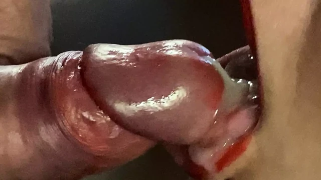 Yakın çekim oral seks