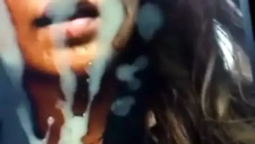 Parineeti Chopra için Cum haraç!!!