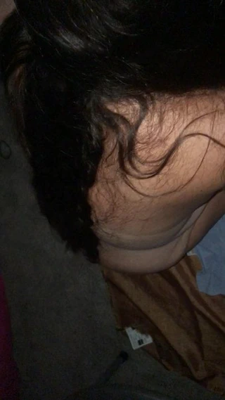 bbw. oral seks. esmer. uzun saç. büyük göt doğal memeler