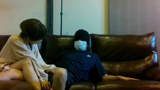 İlişkili çiftin sıcak bahar gezisi