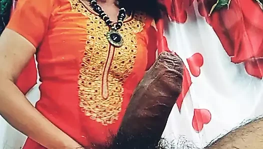 Karşı konulmaz bebek büyük zenci yarağını seviyor