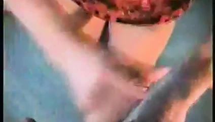 Sıcak sarışın .... test edilir