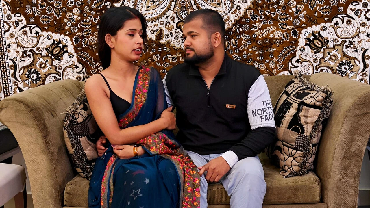 New: Sexy Horny Indian Desi Girl Classmate Fucks By A Teacher While They Are Having Sex Hindi Audio (High Quality) - Singapore Special