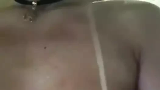 Seksi dudaklar ve sıcak süt