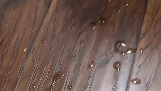 Büyük zenci yarağı dildosunda zıplıyor