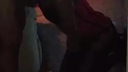 İtaatkar maskeli sürtük benim büyük şişman horoz zevk