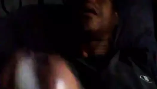Dik sıcak ve gerek için boşalmak