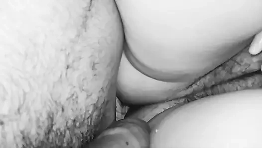 Döllenmiş vajinadan yapılmış dulce de leche ile eksiksiz lezzetli bir Paskalya ikramı.