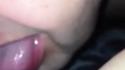 lucy'nin amını yalamak