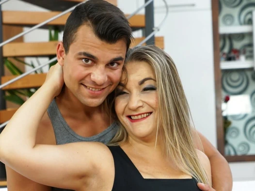 Kıllı kedi arasında valerie voss var becerdin derin