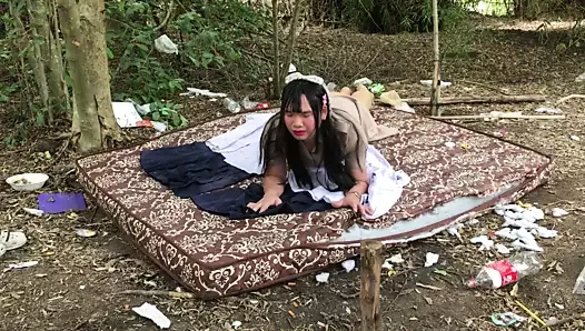 Tay ladyboy öğretmen solo açık