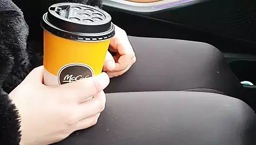 Türbanlı Lübnanlı kız bmw 3 serisinde seks yapıyor