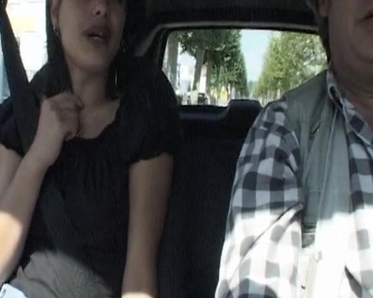 Fransa'dan dik memeli bebek ormanda sikiliyor