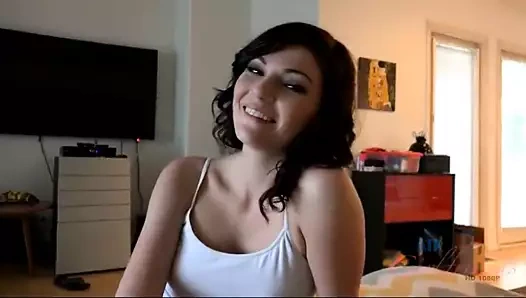 Jessica rex'in harika gözleri var ve el işleri fena değil