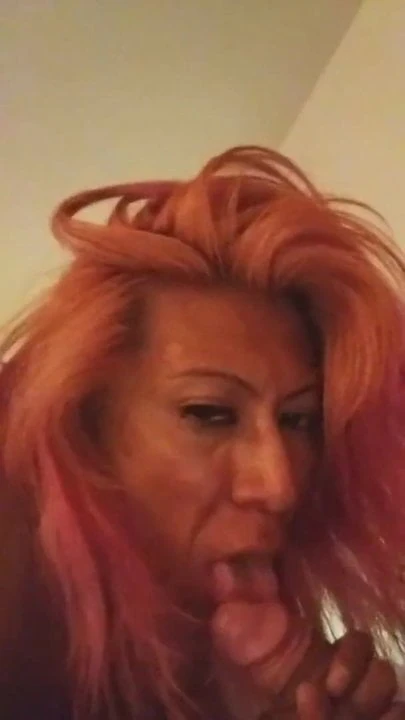 Travesti berbat &amp; babanın sıcak azgın kalın horoz sikikleri!