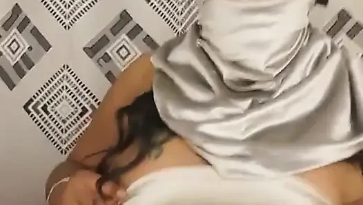 Arabian Stepmom Playing with Her Pussy
