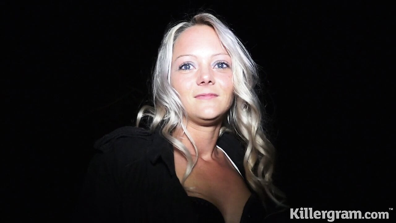Sarışın dogging milf gets kapalı içinde boşalmak