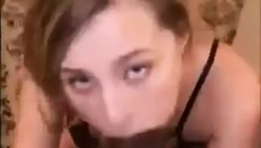 Porndevil13 .. minyon sarışın sürtük ve bir canavar bbc