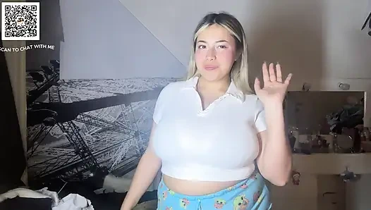 E fincanlı Amerikalı kız üstte deniyor