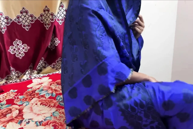 Sikişmek için çıldırdığında sikişiyor