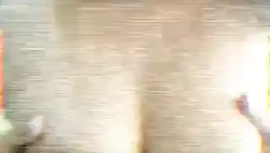 Kamerada flaş gösteriliyor