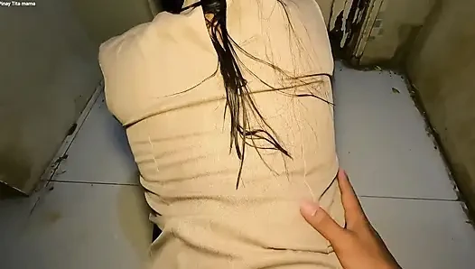 Pinay öğretmen Ella Sarap