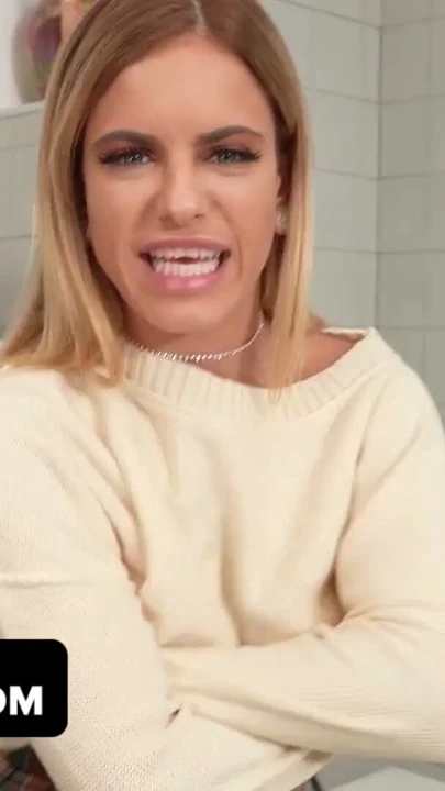 Seksi iç çamaşırlı üvey anne Jesse Pony kasım ayında nutsuzken üvey oğlunun amına boşalmasına izin veriyor - pervmom | Klip 1