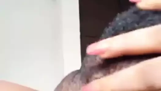 Komşumu emiyor ve onu seviyordu