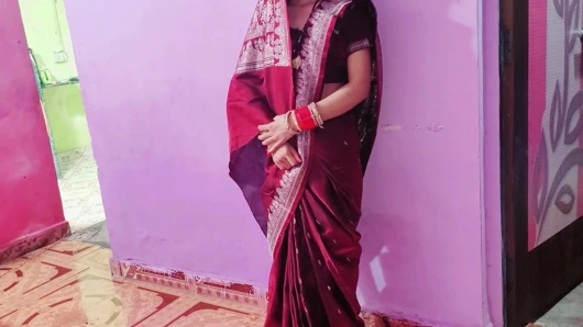 Karawa chauth ke din bhabhi ko devar ne bola bhabhi ap Aaj bahut khubsurat dikh rahi ho kya ap chut(Hindi Audio)