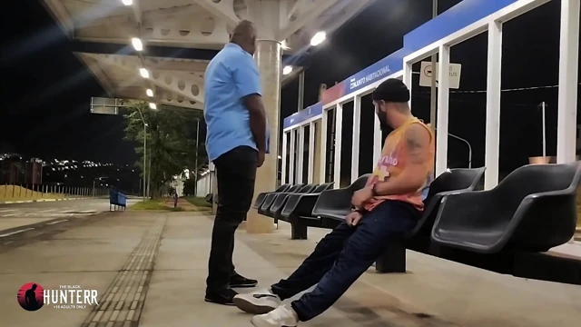 Otobüs Şoförü Durakta Yolcu Alıyor Video 2