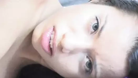 Sıska latin genç sürtük küçük lupe solo