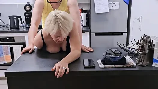 Kendime yemek yapmak ve sonunda vajinamda bir penis olmak istedim