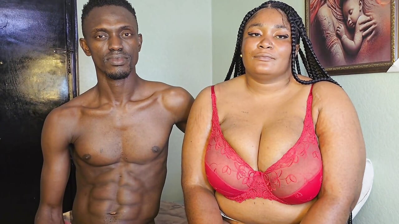 Gerçek 78 yaşındaki Lagos Üniversitesi öğretim görevlisi anal porno deniyor ve pato büyük yarak tarafından mahvediliyor