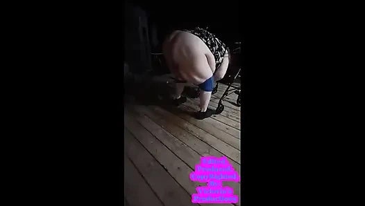 Nurseviick koli bandında bağlı tinkles ve