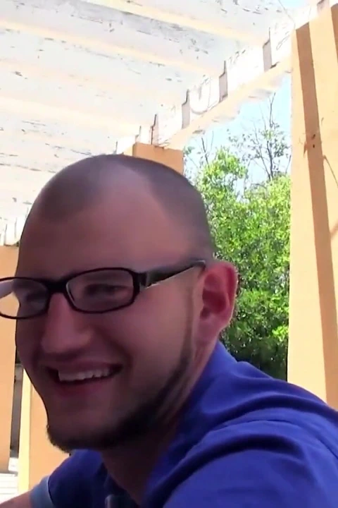 Bffs - şanslı inek ders çalışma grubunda üç ateşli bayana ders veriyor ve onu amcıklarıyla ödüllendiriyor