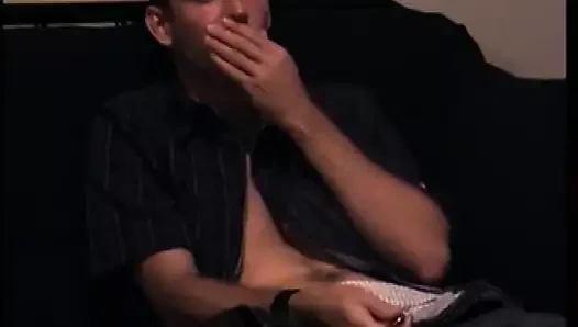 düz çocuk troy okşayarak